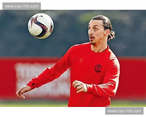 红蓝荣耀,绿茵传奇:安德列治与曼联,一场跨越时空的足球对话 红蓝荣耀,绿茵传奇:安德列治与曼联,一场跨越时空的足球对话